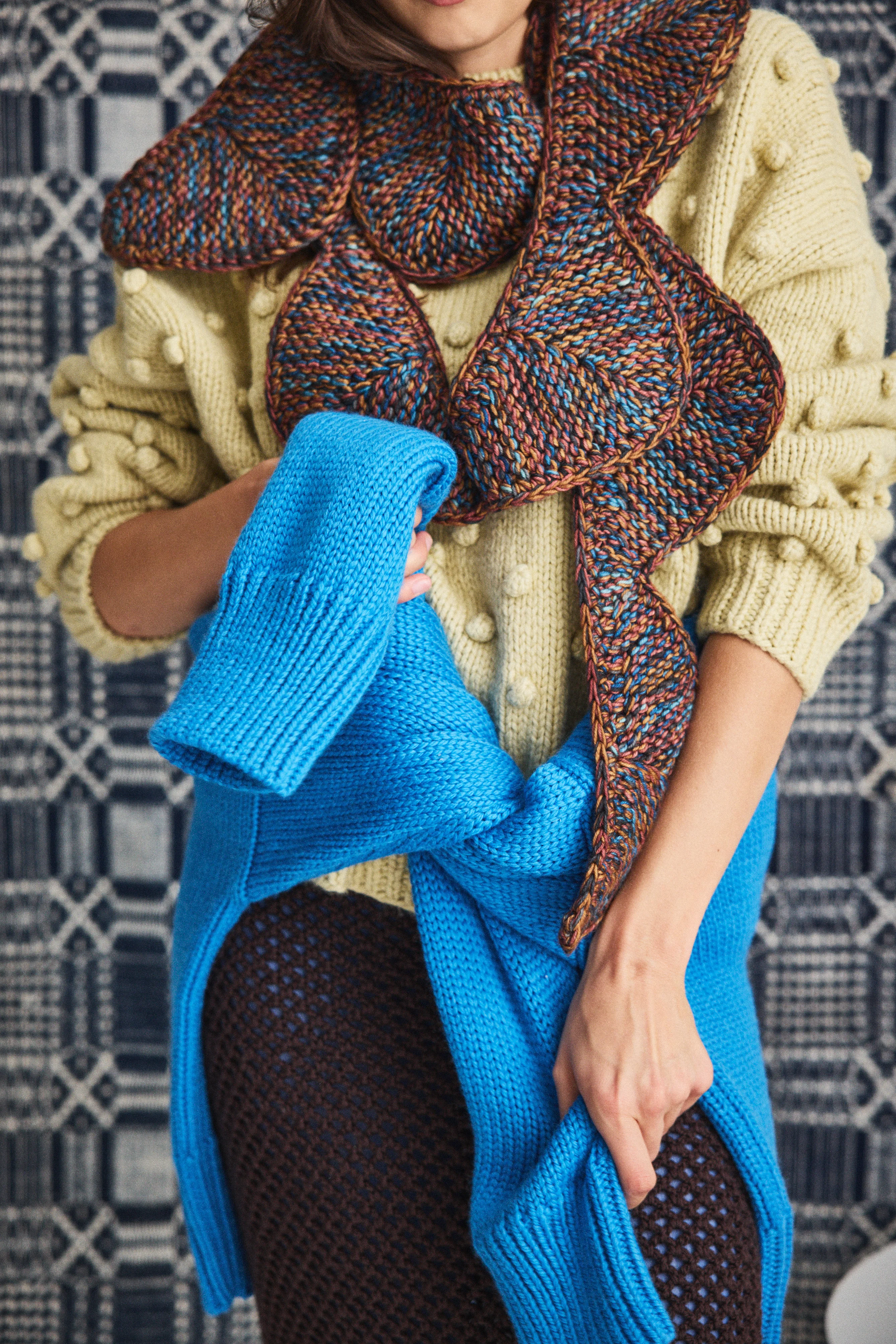 Big Scallop Scarf - Image 6