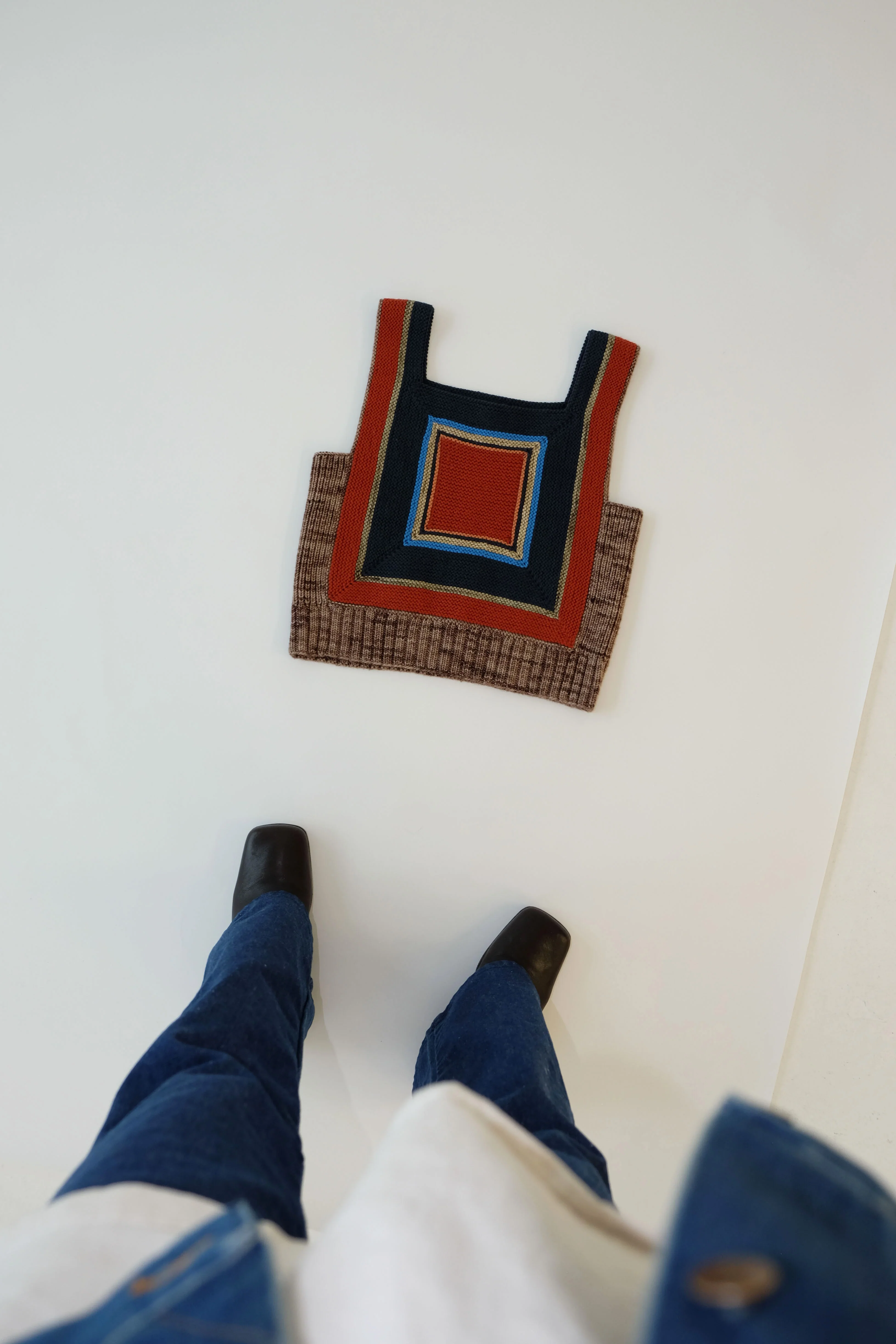 Log Cabin Vest - Image 7