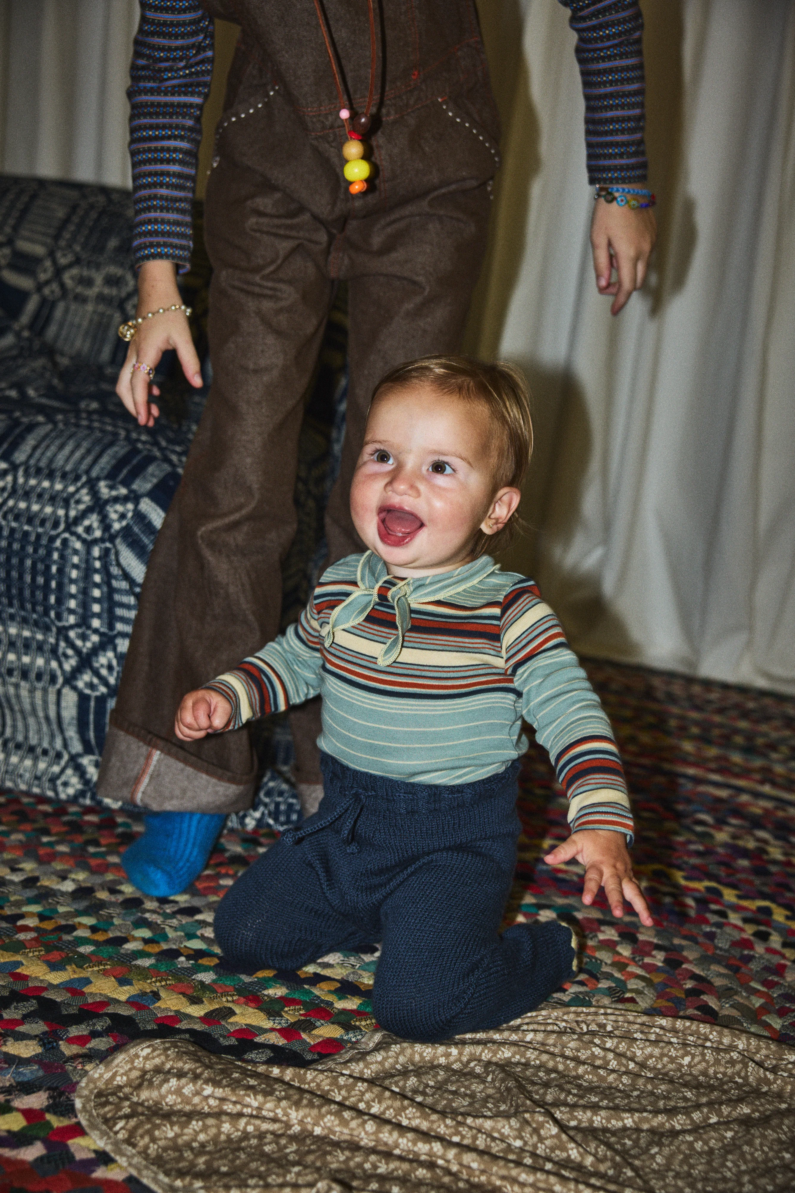 Baby Crochet Trim Snowy Day Legging - Image 5