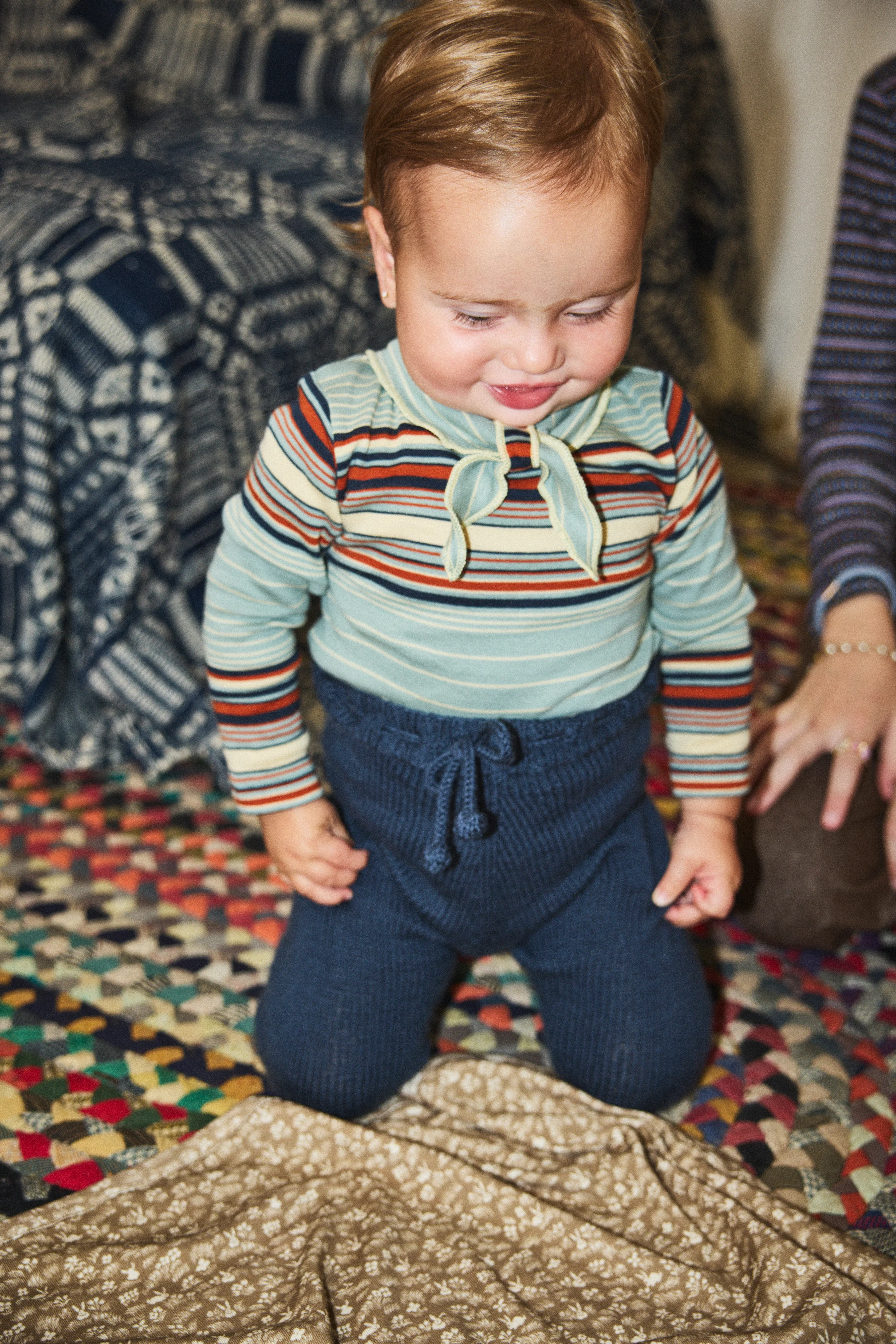 Baby Crochet Trim Snowy Day Legging - Image 6
