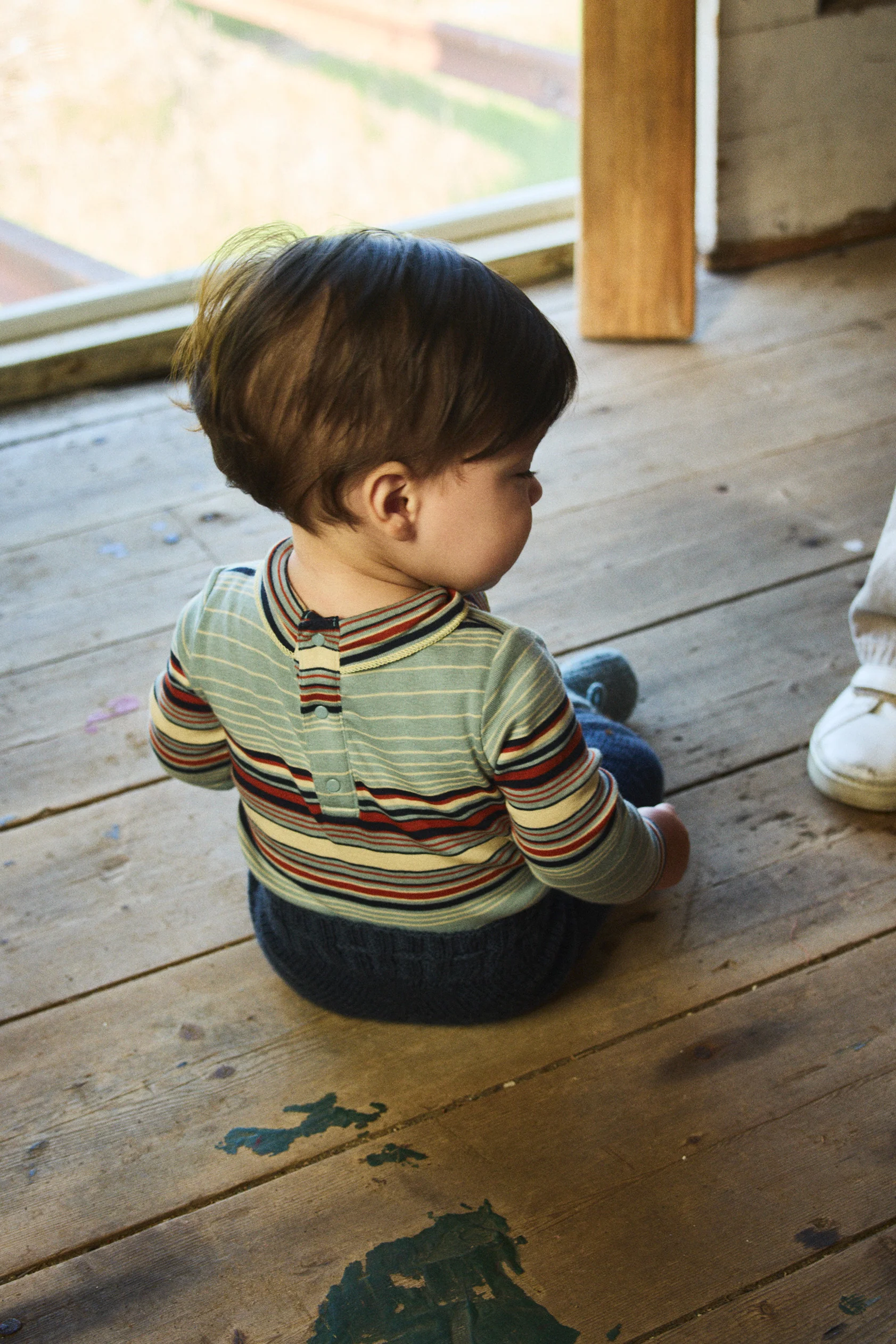 Baby Long Sleeve Scout Onesie - Image 7