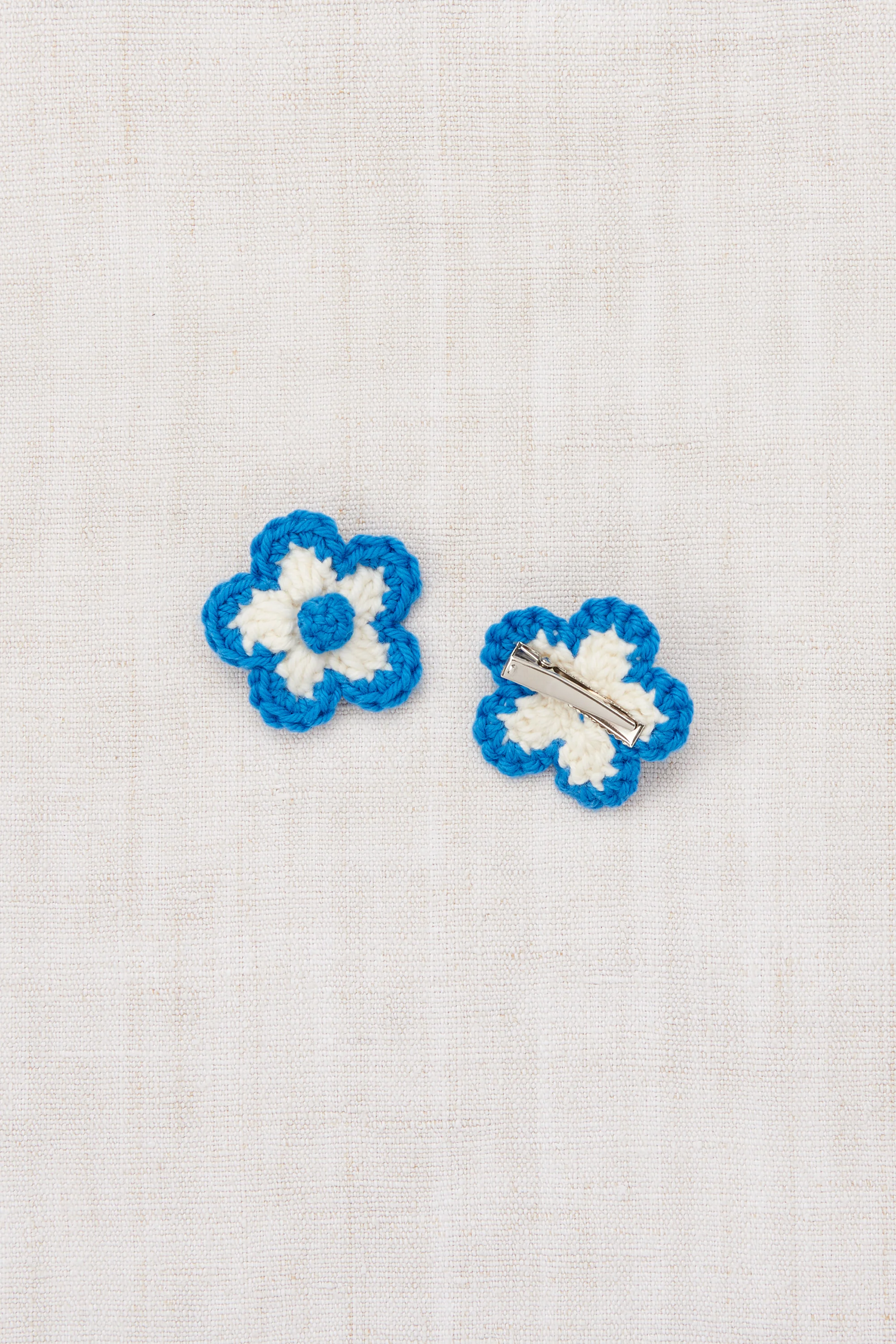 Medium Flower Clip Set - Image 3