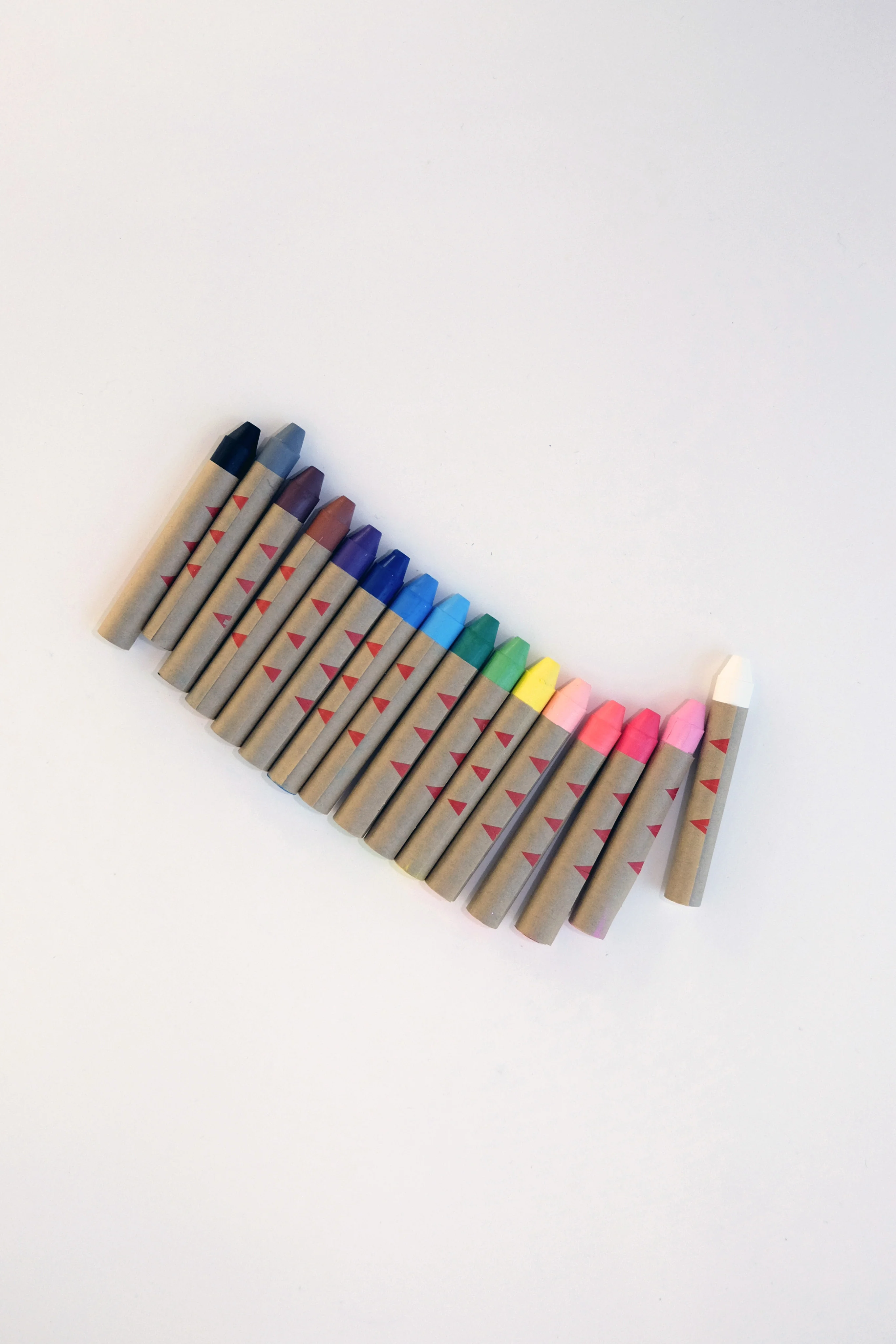 Art Crayons - 16 - Image 3