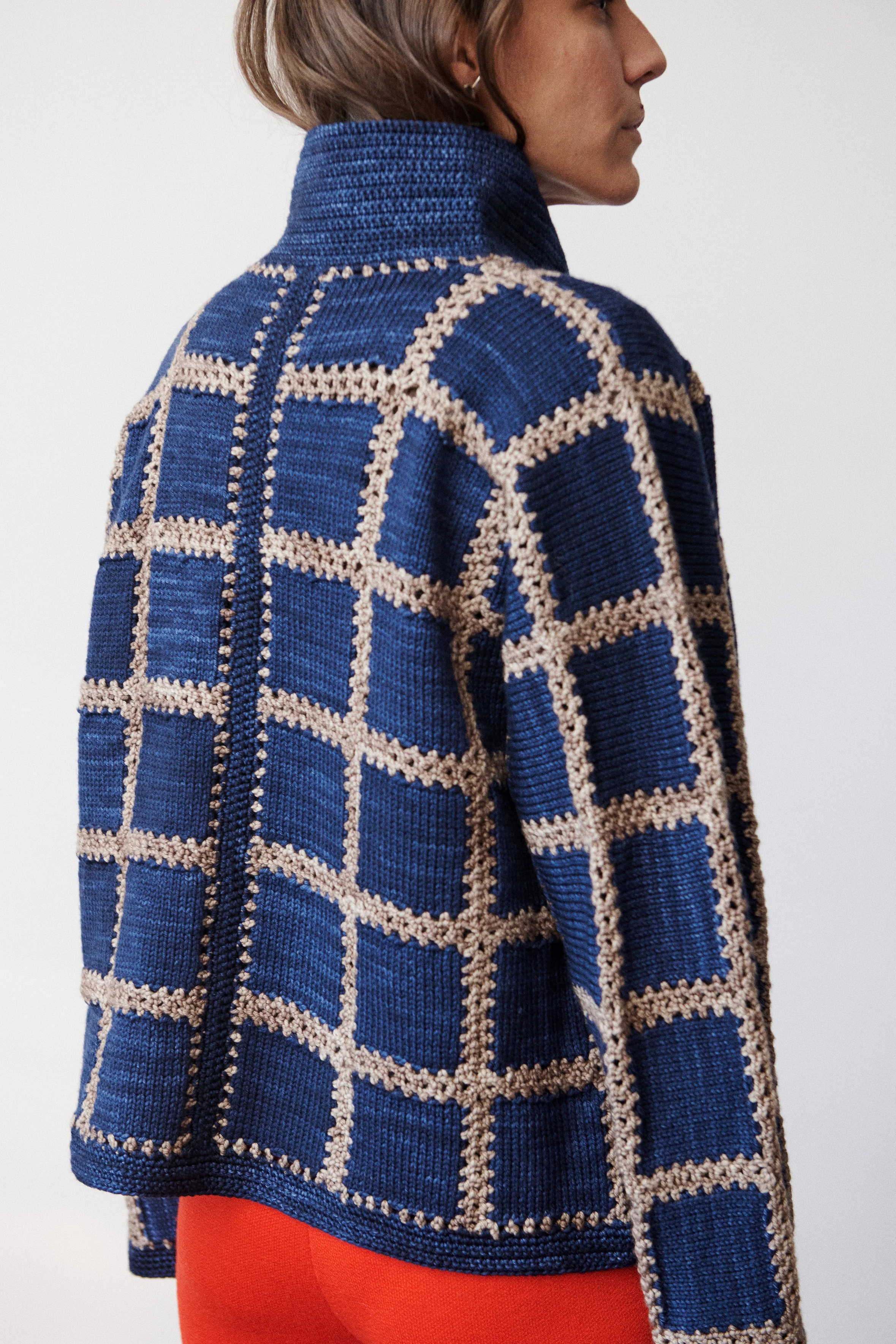 Ladder Square Cardigan - Image 7
