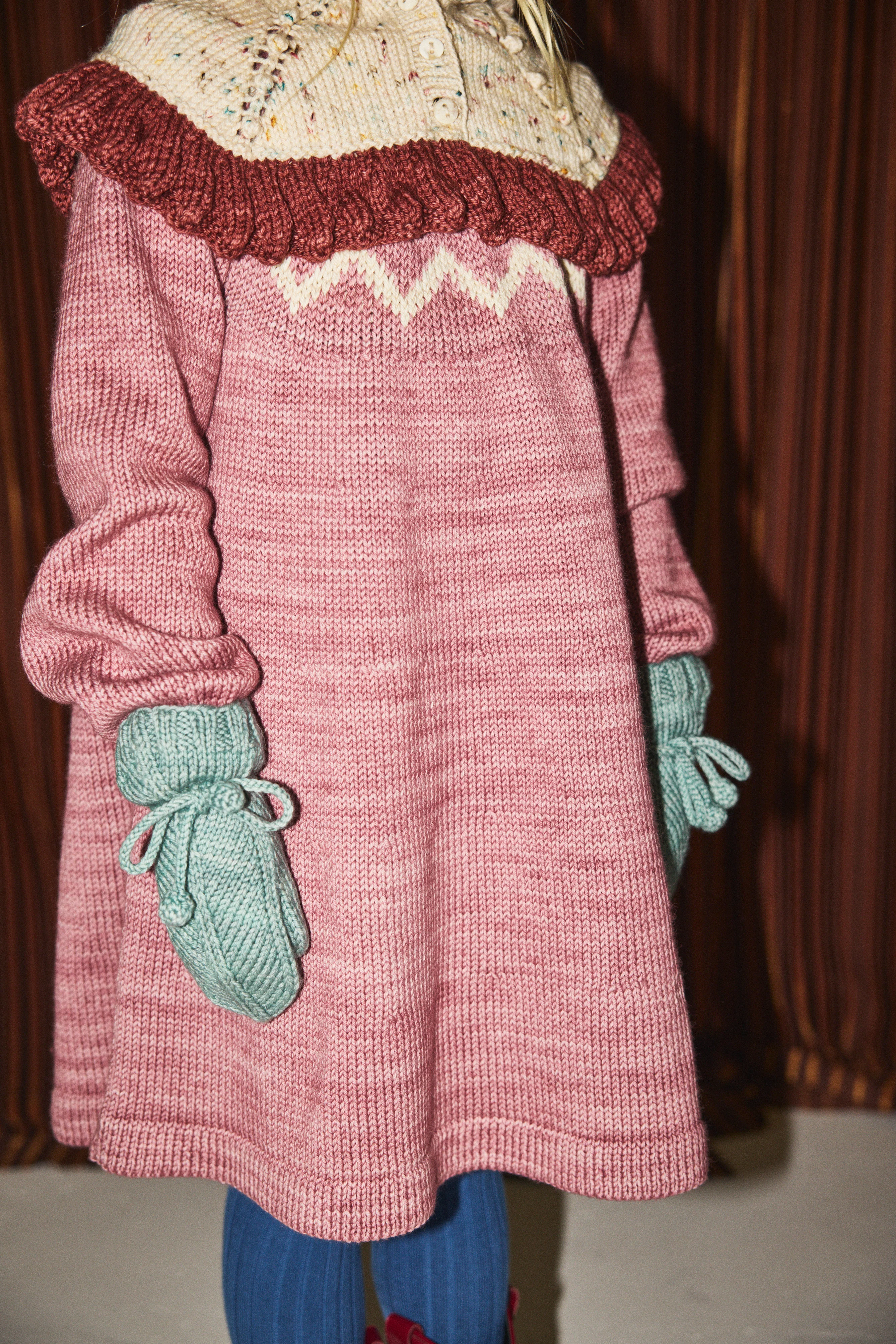 Snowshoe Hare Mittens - Image 5